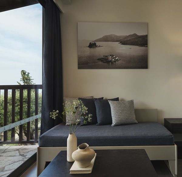 DOUBLE SEA VIEW
