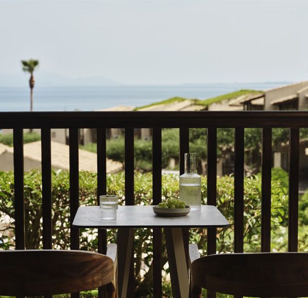 FAMILY GARDEN VIEW - SLIDING DOOR